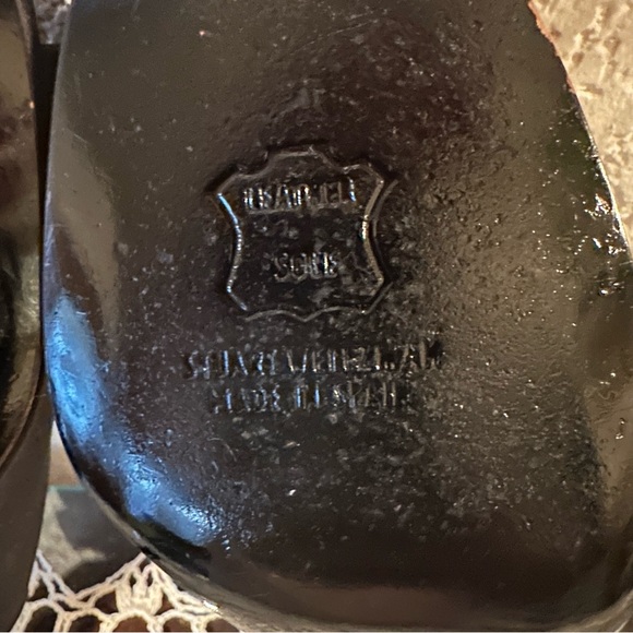 Stuart Weitzman Black Bow Open Toe Slingback Pumps - Picture 12 of 14